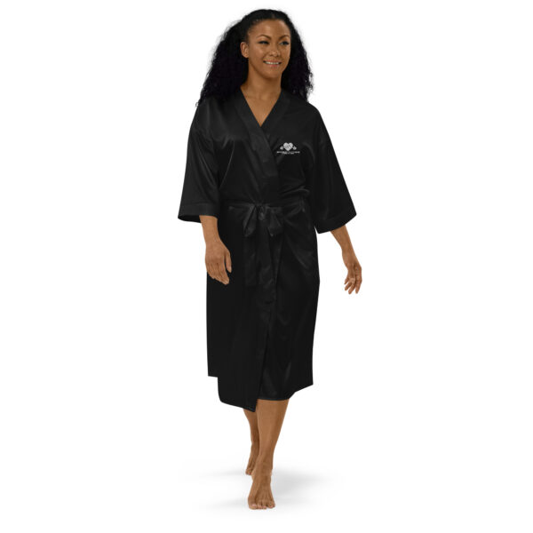 Satin robe - Image 2