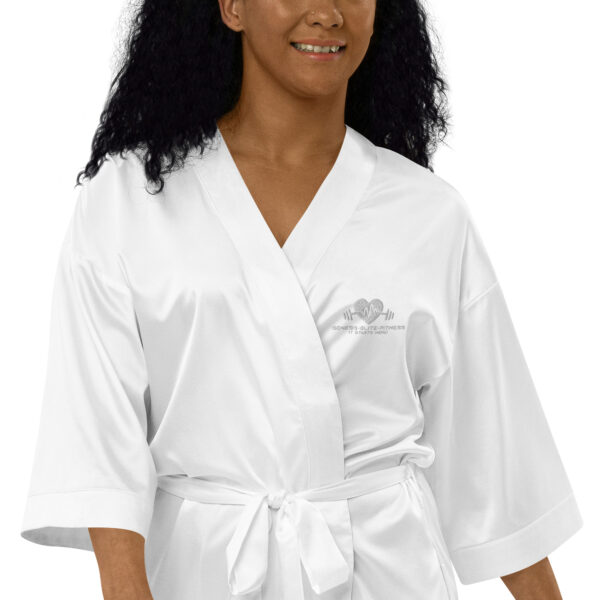 Satin robe - Image 12